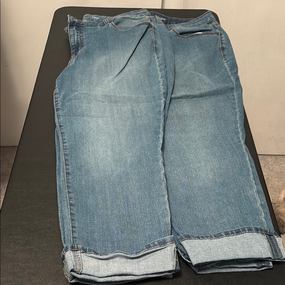 Style and Co denim Capris-one pair